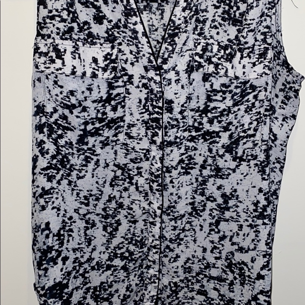H&M blouse - Picture 3 of 3